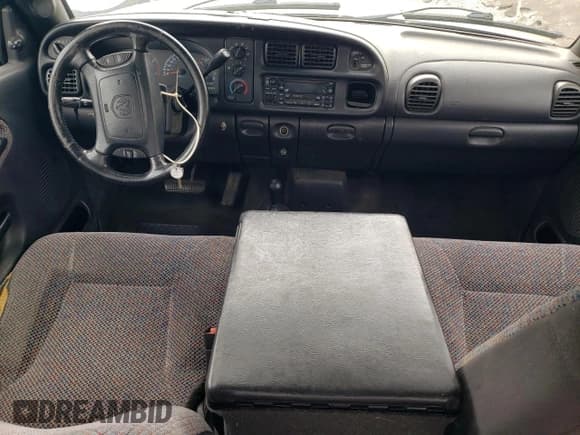 ✅ 2002 Dodge 2500 • VIN: 3B7KF23602M216885 • Лот: 54138185. Опубликован ранее на Copart с пробегом 184 970 миль. Бесплатный доступ к архиву аукционных продаж из США и подробный отчёт об истории автомобиля на DreamBid. Изображение 10.