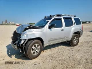 ✅ 2010 Nissan Xterra X • VIN: 5N1AN0NW7AC526253 • Lot: 80200275. Wystawiony na Copart z przebiegiem 220 562 mil. Bezpłatny archiwum sprzedaży aukcyjnych z USA i szczegółowy raport historii pojazdu na DreamBid. Zdjęcie 1.