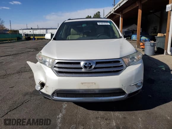 ✅ 2013 Toyota Highlander Limited • VIN: 5TDDK3EH4DS196619 • Lot: 91491515. Listed on Copart with 127,325 mi. Free auction sales archive from the USA and detailed vehicle history report at DreamBid. Image 5.