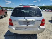 ✅ 2002 Toyota Highlander • VIN: JTEGF21A920071390 • Лот: 70739365. Опубликован ранее на Copart с пробегом 279 653 миль. Бесплатный доступ к архиву аукционных продаж из США и подробный отчёт об истории автомобиля на DreamBid. Изображение 6.