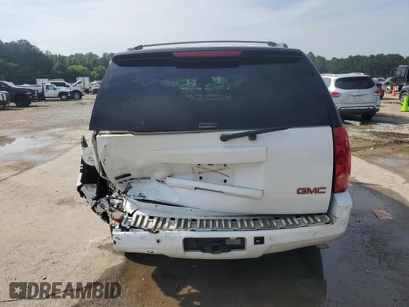 ✅ 2009 GMC Yukon SLT 4SB • VIN: 1GKFC33039R105787 • Lot: 62776415. Listed on Copart with 272,194 mi. Free auction sales archive from the USA and detailed vehicle history report at DreamBid. Image 6.