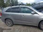 ✅ 2015 Kia Sorento SX Limited • VIN: 5XYKWDA7XFG591922 • Лот: 41947810. Опубликован ранее на IAAI с пробегом 127 167 миль. Бесплатный доступ к архиву аукционных продаж из США и подробный отчёт об истории автомобиля на DreamBid. Изображение 14.