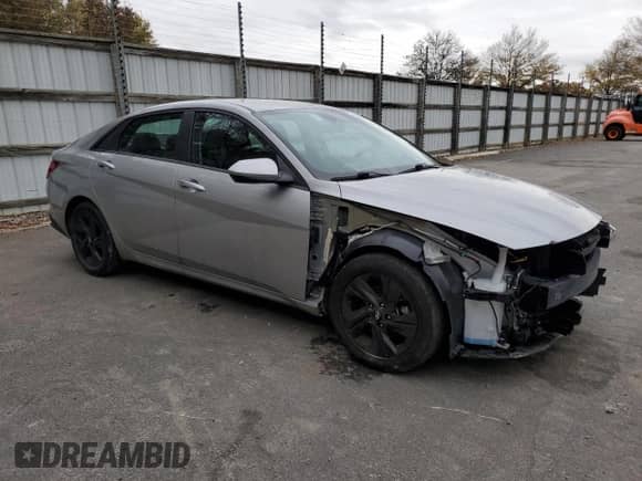 2023 Hyundai Elantra SEL с VIN 5NPLM4AGXPH104206, выставлен на аукционе Copart как лот 90534655 с пробегом 82 009 миль миль и Чистый • Clean title. История ставок и продаж доступна на DreamBid. Изображение 4.