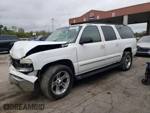 2001 Chevrolet Suburban LT с VIN 1GNEC16T21J288966, выставлен на аукционе Copart как лот 73533824 с пробегом 370 886 миль миль и Чистый • Clean title. История ставок и продаж доступна на DreamBid. Изображение 1.
