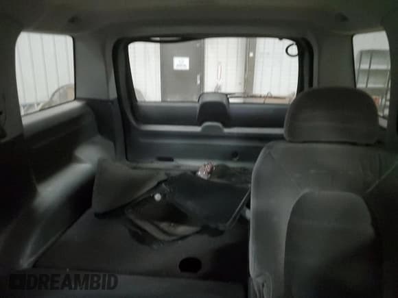 ✅ 2005 Ford Explorer XLT • VIN: 1FMZU73K25UA06637 • Лот: 52127715. Опубликован ранее на Copart с пробегом 178 964 миль. Бесплатный доступ к архиву аукционных продаж из США и подробный отчёт об истории автомобиля на DreamBid. Изображение 10.