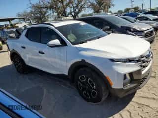 2022 Hyundai Santa Cruz SEL z VIN 5NTJCDAE6NH015496, wystawiony jako Copart lot #81932034 z przebiegiem 42 131 mil mil oraz Szkoda całkowita • Salvage title. Historia ofert i sprzedaży dostępna na DreamBid. Obrazek 4.
