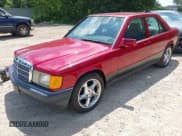 ✅ 1992 Mercedes-Benz 190 • VIN: WDBDA29D1NF879978 • Lot: 42678245. Wystawiony na IAAI z przebiegiem 174 734 mil. Bezpłatny archiwum sprzedaży aukcyjnych z USA i szczegółowy raport historii pojazdu na DreamBid. Zdjęcie 2.