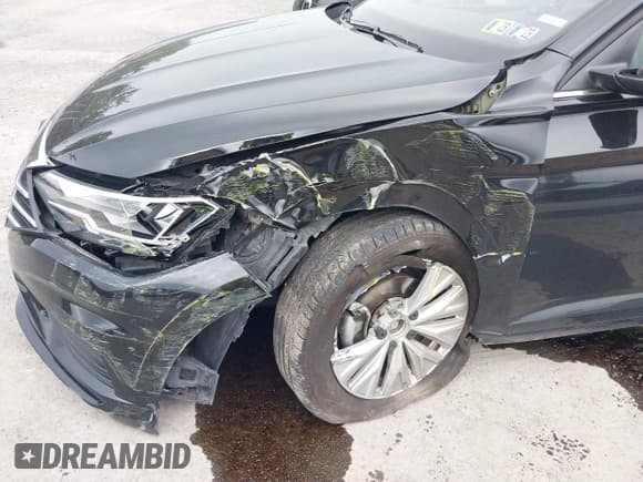 ✅ 2020 Volkswagen Jetta S • VIN: 3VWN57BU2LM040658 • Lot: 42874671. Wystawiony na IAAI z przebiegiem 42 838 mil. Bezpłatny archiwum sprzedaży aukcyjnych z USA i szczegółowy raport historii pojazdu na DreamBid. Zdjęcie 6.