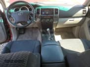 ✅ 2006 Toyota 4Runner SR5 Sport • VIN: JTEBU14R868055037 • Lot: 69323735. Wystawiony na Copart z przebiegiem 135 543 mil. Bezpłatny archiwum sprzedaży aukcyjnych z USA i szczegółowy raport historii pojazdu na DreamBid. Zdjęcie 8.