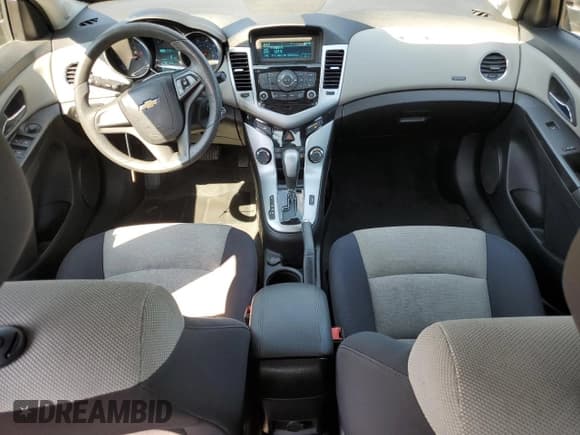 ✅ 2015 Chevrolet Cruze LS • VIN: 1G1PA5SHXF7288856 • Lot: 80012745. Listed on Copart with 103,149 mi. Free auction sales archive from the USA and detailed vehicle history report at DreamBid. Image 8.