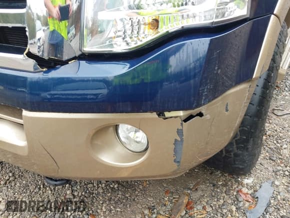 ✅ 2013 Ford Expedition XLT • VIN: 1FMJU1J5XDEF44082 • Lot: 43284216. Listed on IAAI with 198,738 mi. Free auction sales archive from the USA and detailed vehicle history report at DreamBid. Image 12.