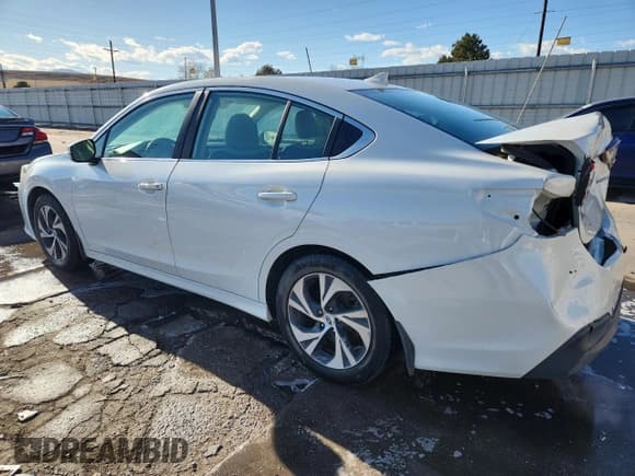 ✅ 2021 Subaru Legacy Premium • VIN: 4S3BWAF65M3006261 • Lot: 85206445. Listed on Copart with 43,270 mi. Free auction sales archive from the USA and detailed vehicle history report at DreamBid. Image 2.