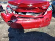 ✅ 2018 Chevrolet Cruze LT • VIN: 1G1BE5SM1J7213855 • Lot: 40998816. Listed on IAAI with 84,328 mi. Free auction sales archive from the USA and detailed vehicle history report at DreamBid. Image 6.