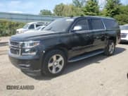 ✅ 2017 Chevrolet Suburban Premier • VIN: 1GNSCJKC1HR111359 • Lot: 70446134. Wystawiony na Copart z przebiegiem 168 824 mil. Bezpłatny archiwum sprzedaży aukcyjnych z USA i szczegółowy raport historii pojazdu na DreamBid. Zdjęcie 1.