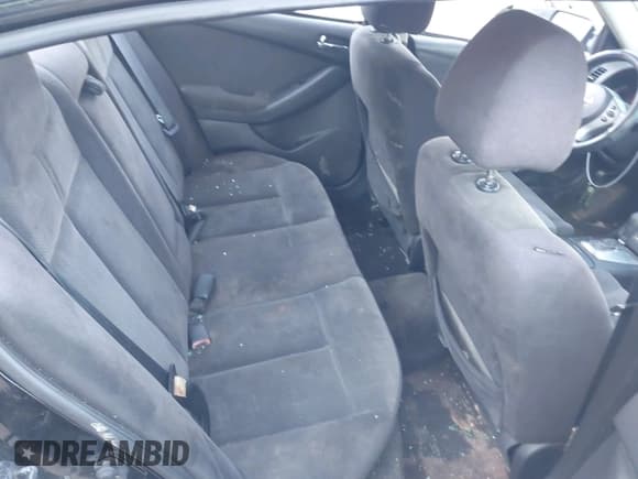 ✅ 2008 Nissan Altima S • VIN: 1N4AL21E08N512637 • Lot: 43589953. Listed on IAAI with 215,497 mi. Free auction sales archive from the USA and detailed vehicle history report at DreamBid. Image 8.