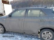 ✅ 2022 Hyundai Venue SE • VIN: KMHRB8A3XNU155384 • Lot: 41392758. Listed on IAAI with 84,337 mi. Free auction sales archive from the USA and detailed vehicle history report at DreamBid. Image 15.