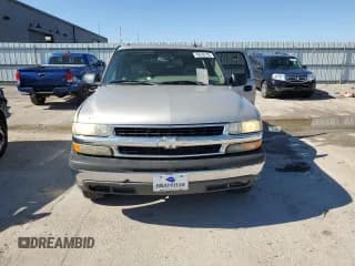 ✅ 2005 Chevrolet Suburban LT • VIN: 3GNEC16Z45G118281 • Лот: 49226105. Опубликован ранее на Copart с пробегом 155 731 миль. Бесплатный доступ к архиву аукционных продаж из США и подробный отчёт об истории автомобиля на DreamBid. Изображение 5.