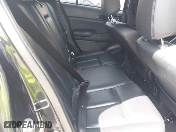 ✅ 2022 Mitsubishi Eclipse Cross SE • VIN: JA4ATWAA8NZ001075 • Lot: 43095783. Listed on IAAI with 142,846 mi. Free auction sales archive from the USA and detailed vehicle history report at DreamBid. Image 8.