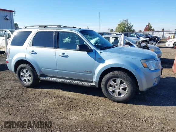 ✅ 2008 Mercury Mariner • VIN: 4M2CU81178KJ00985 • Lot: 43513743. Wystawiony na IAAI z przebiegiem 117 693 mil. Bezpłatny archiwum sprzedaży aukcyjnych z USA i szczegółowy raport historii pojazdu na DreamBid. Zdjęcie 13.