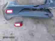 2022 Hyundai Venue SEL z VIN KMHRC8A38NU193838, wystawiony jako IAAI lot #43328008 z przebiegiem 30 094 mil mil oraz . Historia ofert i sprzedaży dostępna na DreamBid. Obrazek 12.