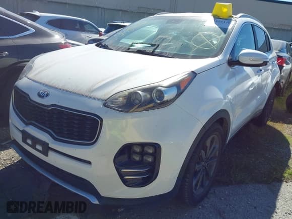 ✅ 2019 Kia Sportage EX • VIN: KNDPN3AC8K7567271 • Lot: 43323376. Listed on IAAI with 96,268 mi. Free auction sales archive from the USA and detailed vehicle history report at DreamBid. Image 2.
