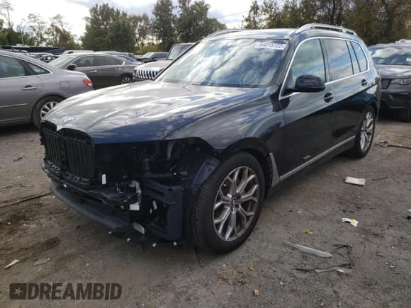 ✅ 2022 BMW X7 xDrive40i • VIN: 5UXCW2C03N9L34320 • Lot: 64015722. Listed on Copart with 7,555 mi. Free auction sales archive from the USA and detailed vehicle history report at DreamBid. Image 2.