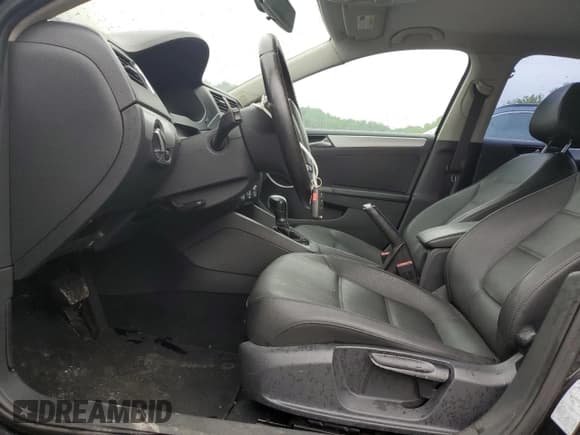 ✅ 2011 Volkswagen Jetta SEL • VIN: 3VWLZ7AJ6BM367114 • Lot: 59821565. Listed on Copart with 344,795 mi. Free auction sales archive from the USA and detailed vehicle history report at DreamBid. Image 7.