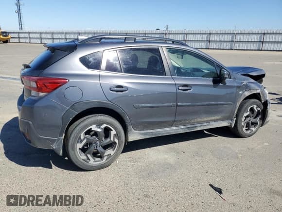 ✅ 2022 Subaru Crosstrek Limited • VIN: JF2GTHMC4N8214038 • Lot: 85315385. Wystawiony na Copart z przebiegiem 76 901 mil. Bezpłatny archiwum sprzedaży aukcyjnych z USA i szczegółowy raport historii pojazdu na DreamBid. Zdjęcie 3.