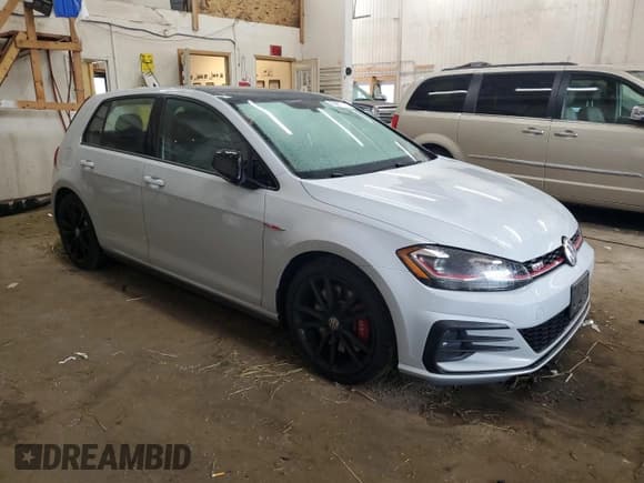 ✅ 2021 Volkswagen Golf GTI S • VIN: 3VW6T7AU8MM005748 • Лот: 71832405. Опубликован ранее на Copart с пробегом 47 411 миль. Бесплатный доступ к архиву аукционных продаж из США и подробный отчёт об истории автомобиля на DreamBid. Изображение 4.
