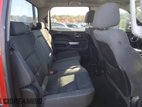 ✅ 2015 Chevrolet Silverado 2500HD LT • VIN: 1GC1KVEG2FF171744 • Lot: 91033255. Listed on Copart with 245,761 mi. Free auction sales archive from the USA and detailed vehicle history report at DreamBid. Image 10.