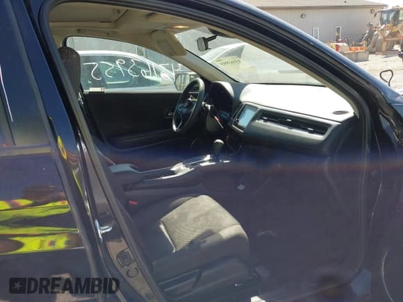 ✅ 2022 Honda HR-V EX • VIN: 3CZRU6H55NM707270 • Лот: 43163955. Опубликован ранее на IAAI с пробегом 40 856 миль. Бесплатный доступ к архиву аукционных продаж из США и подробный отчёт об истории автомобиля на DreamBid. Изображение 5.