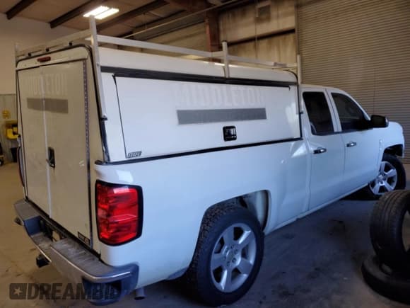 ✅ 2015 Chevrolet Silverado 1500 LS • VIN: 1GCVKPEC9FZ267654 • Лот: 71959664. Опубликован ранее на Copart с пробегом 179 150 миль. Бесплатный доступ к архиву аукционных продаж из США и подробный отчёт об истории автомобиля на DreamBid. Изображение 3.