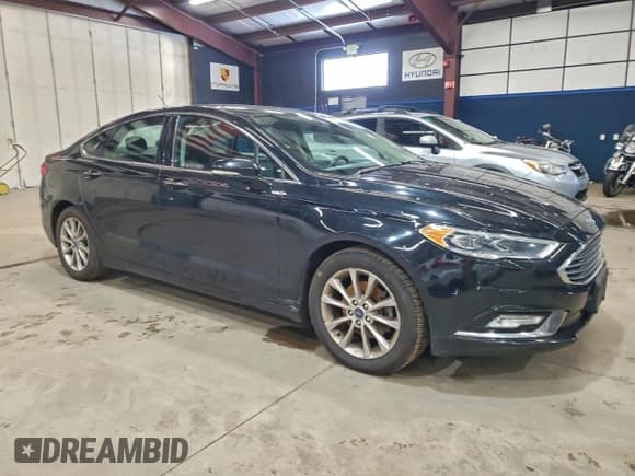 ✅ 2017 Ford Fusion SE • VIN: 3FA6P0HDXHR114781 • Lot: 95692465. Listed on Copart with 138,066 mi. Free auction sales archive from the USA and detailed vehicle history report at DreamBid. Image 4.