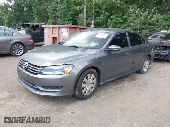 ✅ 2012 Volkswagen Passat S • VIN: 1VWAP7A30CC059695 • Lot: 42531661. Listed on IAAI with 136,000 mi. Free auction sales archive from the USA and detailed vehicle history report at DreamBid. Image 2.