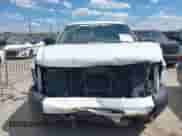 2010 Chevrolet Silverado 1500 Work Truck z VIN 1GCSCPEX3AZ198388, wystawiony jako IAAI lot #43311763 z przebiegiem 196 129 mil mil oraz . Historia ofert i sprzedaży dostępna na DreamBid. Obrazek 13.