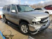 ✅ 2003 Chevrolet Suburban LT • VIN: 1GNFK16Z13J341400 • Лот: 84172164. Опубликован ранее на Copart с пробегом 277 843 миль. Бесплатный доступ к архиву аукционных продаж из США и подробный отчёт об истории автомобиля на DreamBid. Изображение 4.