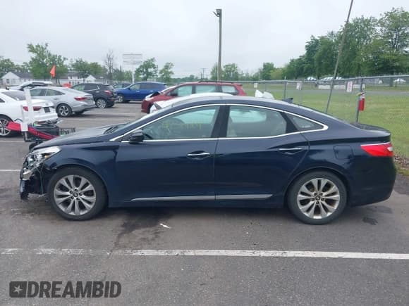 ✅ 2013 Hyundai Azera • VIN: KMHFG4JGXDA227569 • Лот: 42384304. Опубликован ранее на IAAI с пробегом 151 007 миль. Бесплатный доступ к архиву аукционных продаж из США и подробный отчёт об истории автомобиля на DreamBid. Изображение 14.