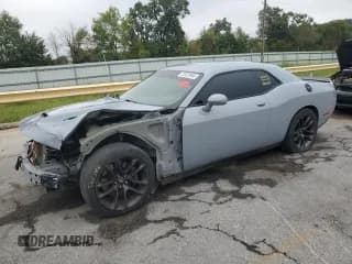 ✅ 2022 Dodge Challenger R/T Scat Pack • VIN: 2C3CDZFJ1NH117888 • Lot: 82028965. Wystawiony na Copart z przebiegiem 129 977 mil. Bezpłatny archiwum sprzedaży aukcyjnych z USA i szczegółowy raport historii pojazdu na DreamBid. Zdjęcie 1.