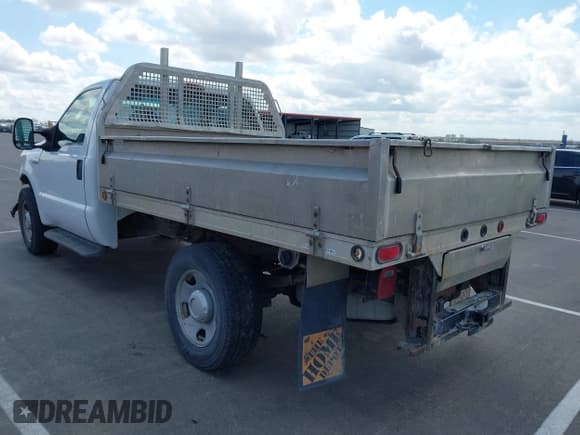✅ 2005 Ford F-350 XL • VIN: 1FDSF34575EC16707 • Lot: 42140911. Listed on IAAI with 93,732 mi. Free auction sales archive from the USA and detailed vehicle history report at DreamBid. Image 3.