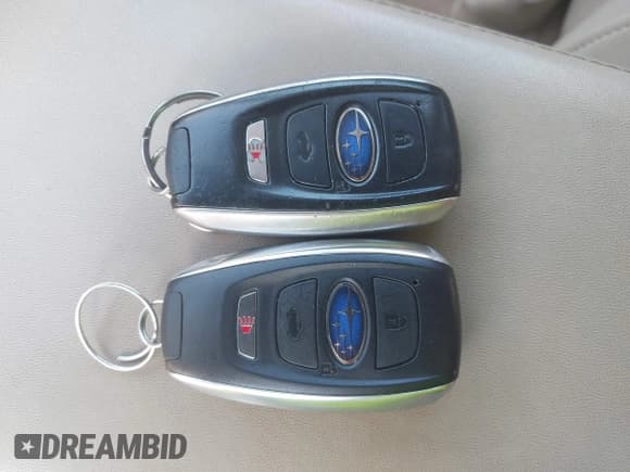 ✅ 2015 Subaru Outback Limited • VIN: 4S4BSBNC7F3357566 • Lot: 43287614. Listed on IAAI with 267,824 mi. Free auction sales archive from the USA and detailed vehicle history report at DreamBid. Image 11.