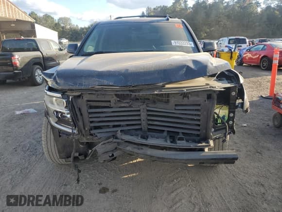 ✅ 2020 Chevrolet Tahoe LT • VIN: 1GNSCBKCXLR286661 • Лот: 91033285. Опубликован ранее на Copart с пробегом 121 960 миль. Бесплатный доступ к архиву аукционных продаж из США и подробный отчёт об истории автомобиля на DreamBid. Изображение 5.