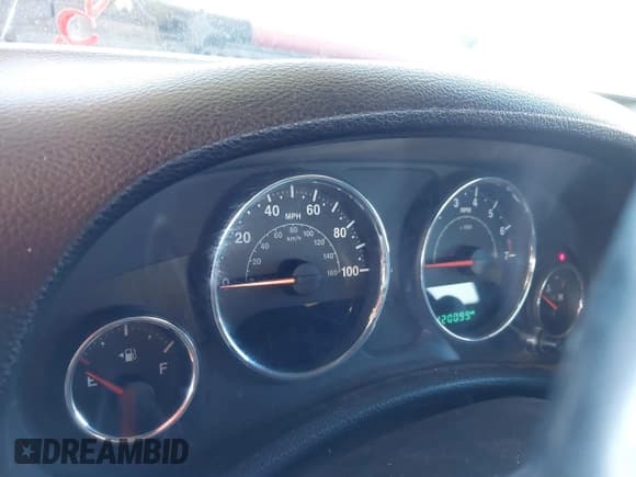 ✅ 2016 Jeep Wrangler Unlimited Sport • VIN: 1C4BJWDGXGL129081 • Lot: 43567358. Listed on IAAI with 120,099 mi. Free auction sales archive from the USA and detailed vehicle history report at DreamBid. Image 7.