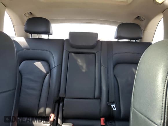 ✅ 2012 Audi Q5 Progressiv • VIN: WA1LFCFP6CA138524 • Лот: 70688375. Опубликован ранее на Copart с пробегом 273 236 миль. Бесплатный доступ к архиву аукционных продаж из США и подробный отчёт об истории автомобиля на DreamBid. Изображение 10.