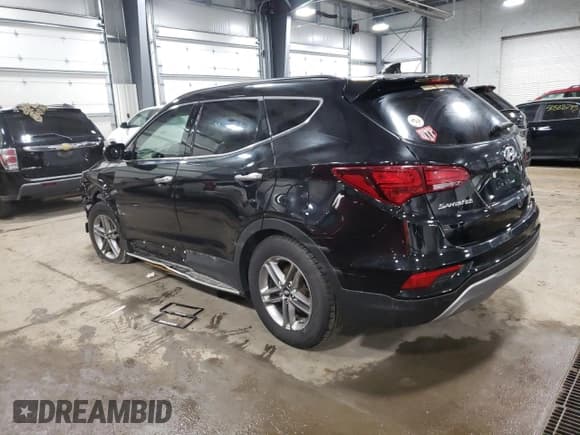 ✅ 2017 Hyundai Santa Fe 2.4L • VIN: 5XYZUDLB1HG482385 • Lot: 50119073. Wystawiony na Copart z przebiegiem 51 918 mil. Bezpłatny archiwum sprzedaży aukcyjnych z USA i szczegółowy raport historii pojazdu na DreamBid. Zdjęcie 2.