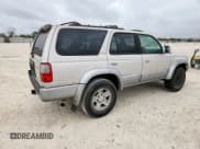 ✅ 1999 Toyota 4Runner Limited • VIN: JT3GN87R4X0134995 • Лот: 93506915. Опубликован ранее на Copart с пробегом 242 313 миль. Бесплатный доступ к архиву аукционных продаж из США и подробный отчёт об истории автомобиля на DreamBid. Изображение 3.