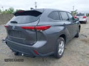 ✅ 2023 Toyota Highlander Hybrid LE • VIN: 5TDZARAH3PS526191 • Lot: 42212602. Listed on IAAI with 31,810 mi. Free auction sales archive from the USA and detailed vehicle history report at DreamBid. Image 4.