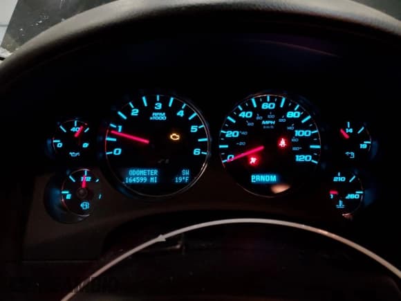 ✅ 2011 Chevrolet Suburban • VIN: MI0206A381N062111 • Lot: 43635065. Listed on Copart with 164,599 mi. Free auction sales archive from the USA and detailed vehicle history report at DreamBid. Image 9.