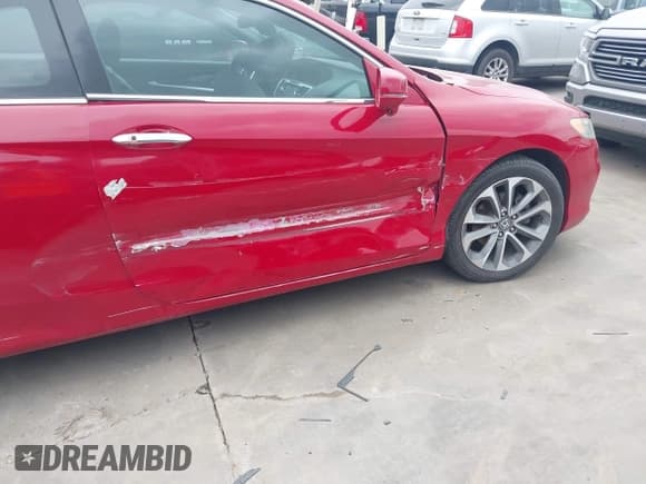 ✅ 2014 Honda Accord EX-L • VIN: 1HGCT2A87EA006952 • Lot: 42135931. Listed on IAAI with 135,681 mi. Free auction sales archive from the USA and detailed vehicle history report at DreamBid. Image 6.