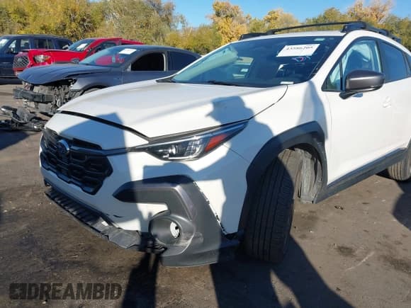 ✅ 2024 Subaru Crosstrek Limited • VIN: 4S4GUHM66R3733483 • Лот: 43586205. Опубликован ранее на IAAI с пробегом 31 379 миль. Бесплатный доступ к архиву аукционных продаж из США и подробный отчёт об истории автомобиля на DreamBid. Изображение 6.