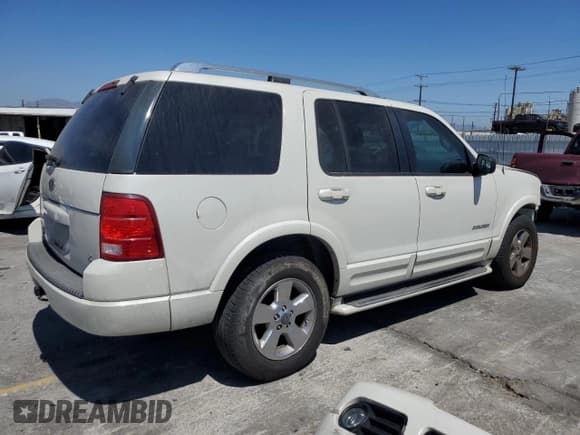 ✅ 2004 Ford Explorer Limited • VIN: 1FMZU65W64ZB10799 • Лот: 66695275. Опубликован ранее на Copart с пробегом 223 280 миль. Бесплатный доступ к архиву аукционных продаж из США и подробный отчёт об истории автомобиля на DreamBid. Изображение 3.